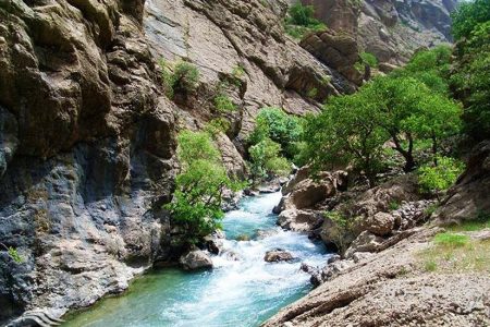 افزایش پوشش مخابراتی در مسیرهای گردشگری لرستان