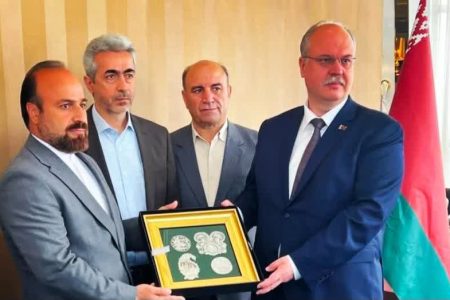 حضور سفیربلاروس در خرم‌آباد و انعقاد پیوند خواهرخواندگی بین دو شهر
