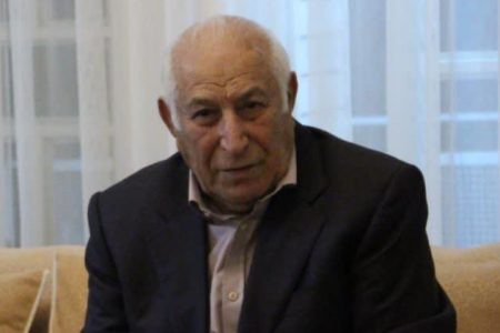 بزرگداشت چهره ماندگار پزشکی لرستان در هفته نکوداشت خرم‌آباد