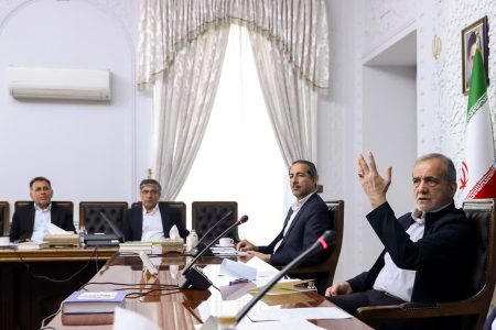 رئیس‌جمهور از مدل راهبردی توسعه لرستان تمجید کرد