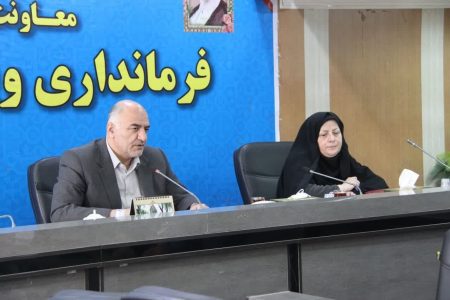 تأکید فرماندار بروجرد بر همکاری بانک‌ها برای تسهیل تولید و اشتغال