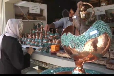 فیلم |خلق آثار هنری توسط زندانیان لرستان
