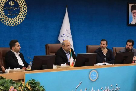 مأموریت روابط عمومی‌ها،شکستن حباب‌های فیلتر است