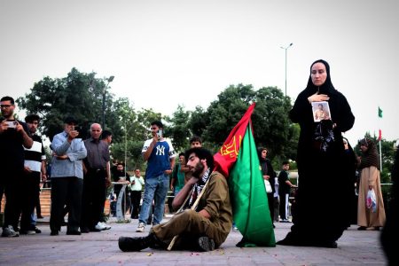 نمایش خیابانی شین،آ،الف در خرم‌آباد اجرا شد