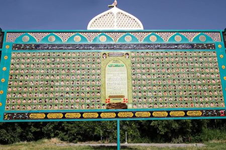رونمایی از یادمان شهدای عملیات حاج عمران در لرستان+تصاویر