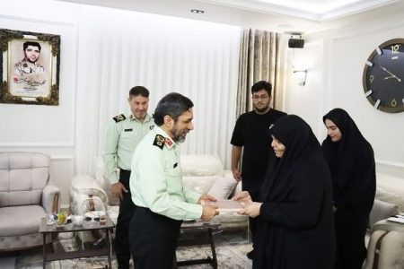 دیدار رئیس سازمان حفاظت اطلاعات فراجا با خانواده شهید «سیدنورخدا موسوی»