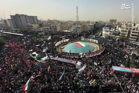 تشییع باشکوه شهدای اقتدار ایران؛نماد وحدت و استکبارستیزی ملت
