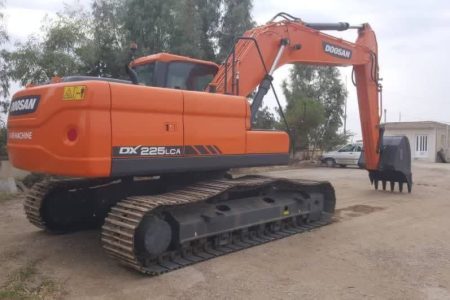 توقیف بیل مکانیکی‌های متخلف بعد از ۲ سال در خرم‌آباد