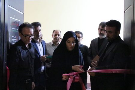 نمایشگاه پوستر عاشورایی در کوهدشت افتتاح شد+تصاویر