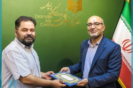 هنرمند لرستانی سرپرست هماهنگی تئاتر استان‌ها شد