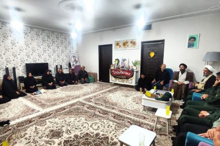 تجلیل فرمانده سپاه لرستان از خانواده‌های شهدای پدافند هوایی