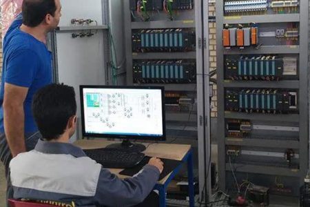 از بیکاری تا مهارت پیشرفته؛PLC پلی شد برای ورود به صنعت
