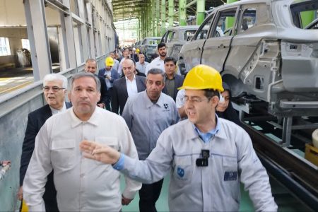 کارخانه خودروسازی بروجرد توسعه می‌یابد