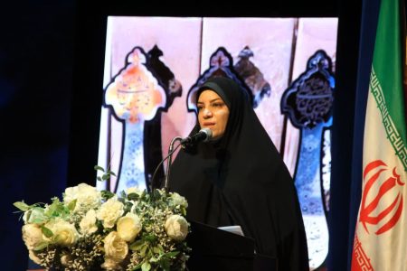 شعر عاشورا حامل پیام زندگی،بیداری و آزادی است