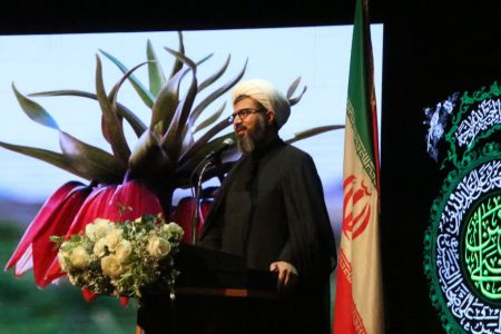 پیاده‌روی اربعین بزرگ‌ترین اجتماع بشری است