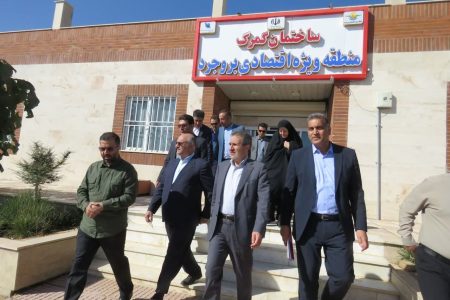 ۲۶۰۰ واحد صنعتی در کشور بهره‌برداری شد