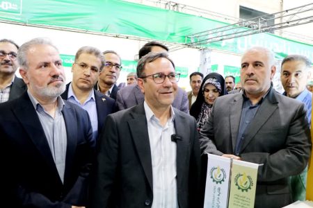 نمایشگاه تخصصی کشاورزی در لرستان افتتاح شد