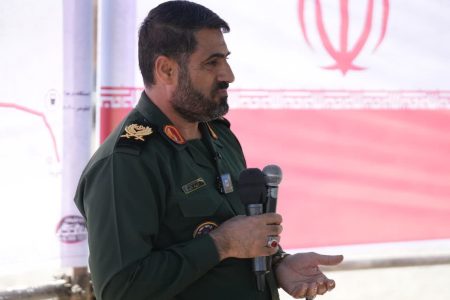 قرارگاه خاتم‌الانبیا(ص) با وجود همه تنگناها کار را در لرستان متوقف نکرده است
