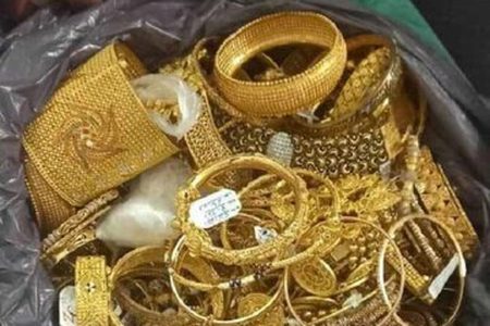 کارگر شهرداری بروجرد ۵ میلیارد طلا را به صاحبش برگرداند