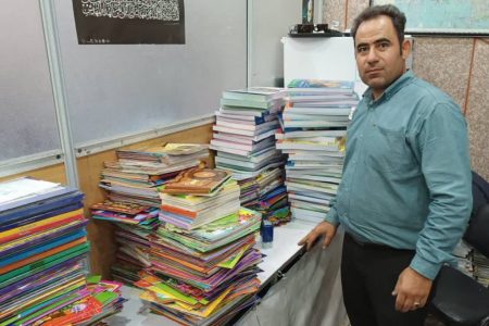 اهدای ۳۷۰۰ جلد کتاب به کتابخانه‌های عمومی لرستان