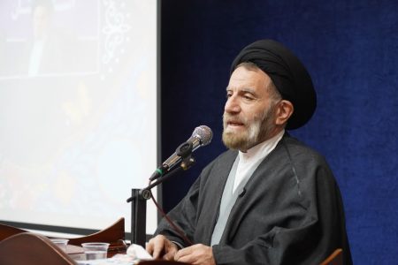 تبلیغ دینی میدان اصلی نبرد فرهنگی امروز است