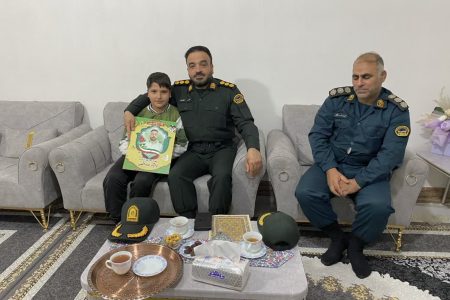 شهیدان،صاحبان واقعی این نظام و انقلاب هستند