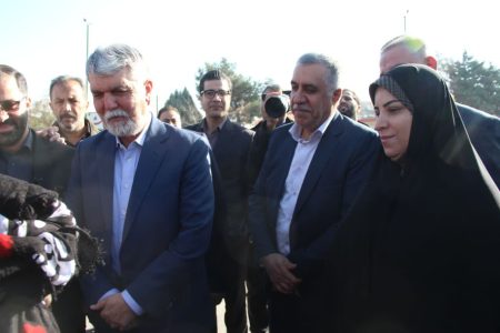 سفر وزیر فرهنگ و ارشاد به لرستان