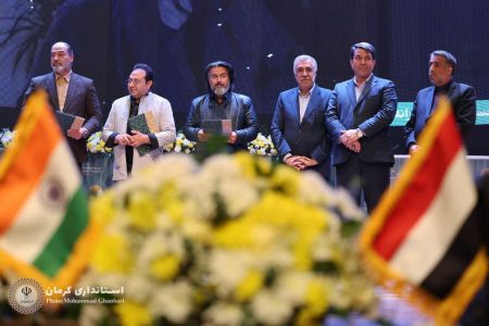 درخشش هنرمند دورودی در جشنواره بین‌المللی «ستاره صحنه» کرمان