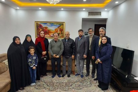 عیادت مدیرکل ارشاد لرستان از شاعر لرستانی