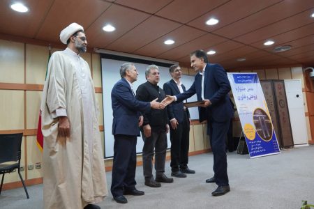 تجلیل از پژوهشگران برتر دانشگاه علوم پزشکی لرستان+تصاویر