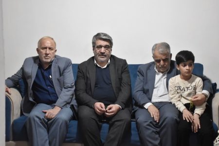 خادمان شهدا همراه خانواده‌های معظم شهدا خواهند ماند