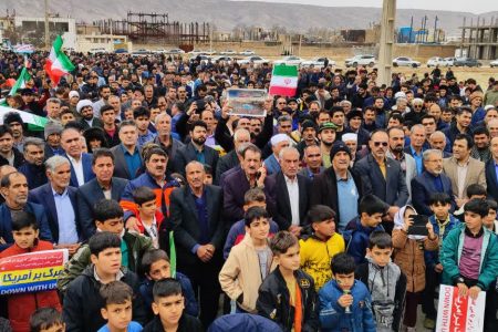شکوه حضور رومشکانی‌ها در جشن پیروزی انقلاب