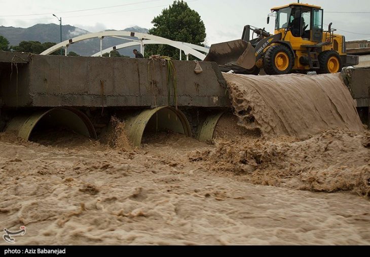 شهرداری خرم‌آباد با وقوع سیلاب ۱۰سال عقب افتاد؛ رفع ۱۶۰۰مورد آب‌گرفتگی