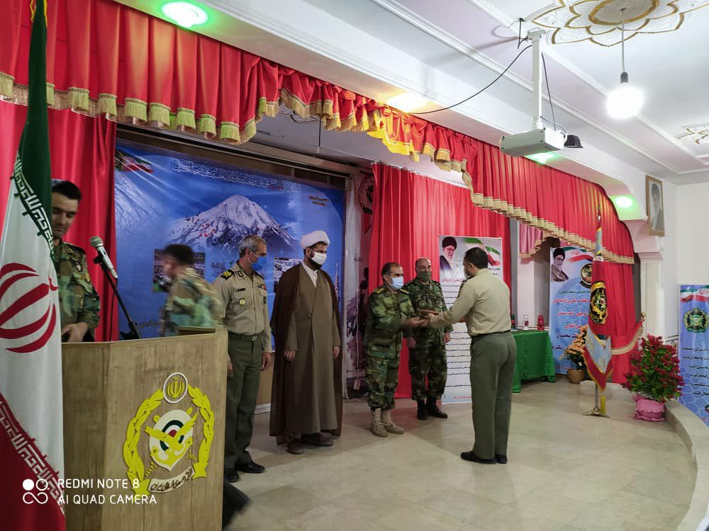 مراسم تجلیل از ممتازین ارتش در منطقه لرستان برگزار شد