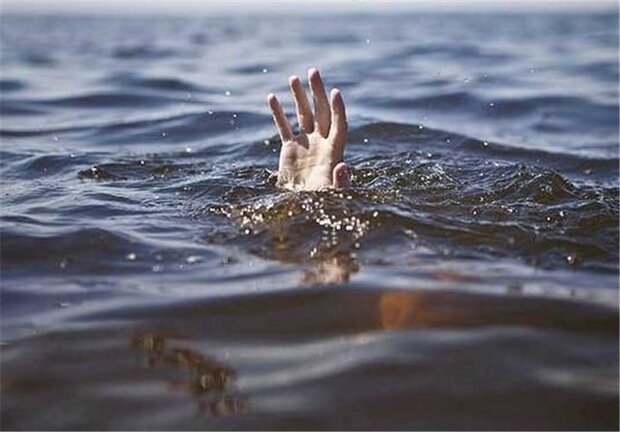 غرق شدن نوجوان ۱۷ ساله خرم‌آبادی در آبشار طلایی
