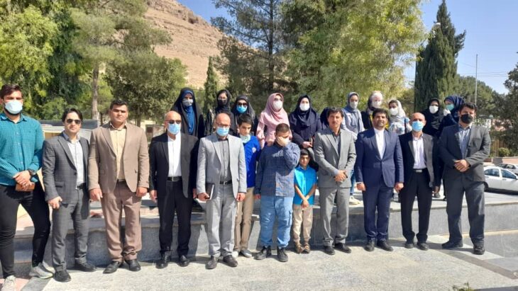 اهدا بسته های کمک آموزشی به دانش آموزان مدارس استثنایی خرم آباد