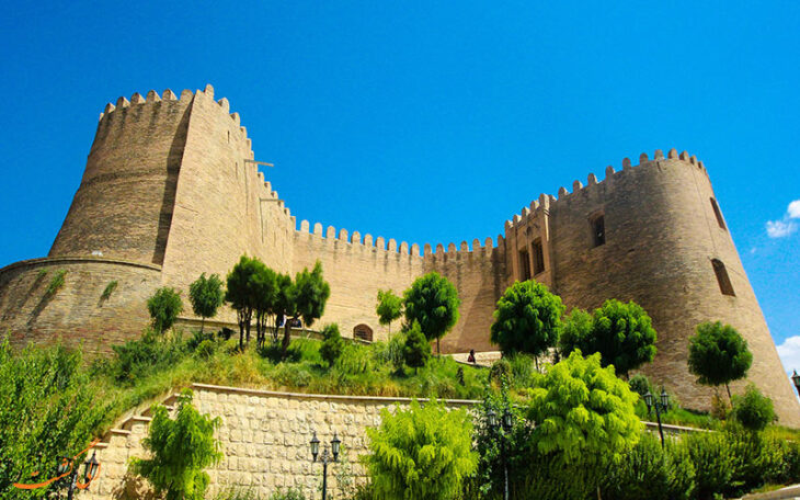 سند قلعه “فلک الافلاک” خرم‌آباد صادر شد