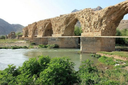 ۴۳ اثر فرهنگی و تاریخی در لرستان ثبت ملی شدند