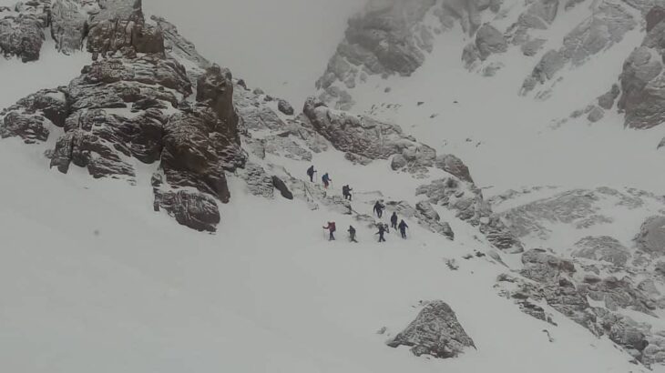 ۶ کوهنورد گرفتار در ارتفاعات اشترانکوه لرستان نجات یافتند