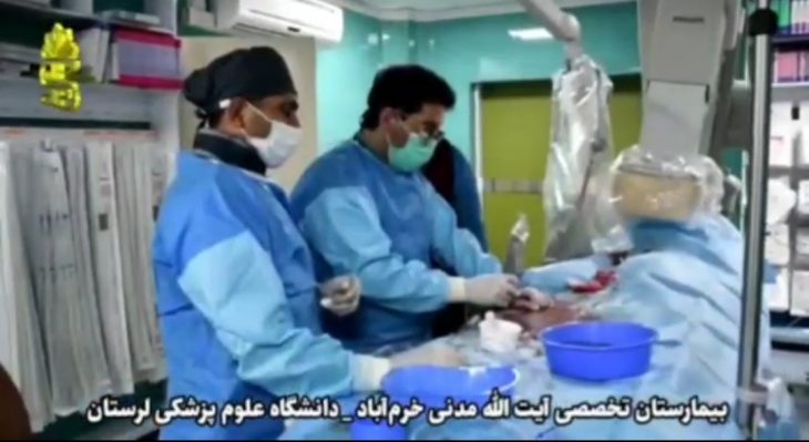 عمل جراحی کودک چهار ساله مبتلا به تومور بدخیم قفسه سینه در بیمارستان مدنی خرم آباد