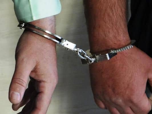 دستگیری کلاهبردار با ترفند اخذ اقامت کشور های خارجی