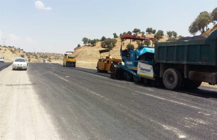 هفت کیلومتر از محور ازنا – اراک زیر بار ترافیک خواهد رفت