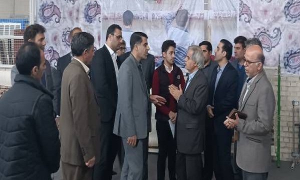 بازدید رئیس سازمان صمت لرستان از کارگاه‌های اشتغال اردوگاه خرم آباد