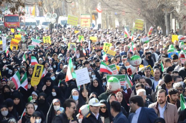 راهپیمایی مردم لرستان در روز ۲۲ بهمن آغاز شد