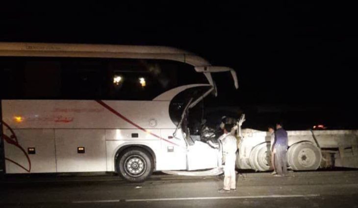تصادف در آزادراه خرم‌آباد- بروجرد یک فوتی و ۱۹ مصدوم برجا گذاشت