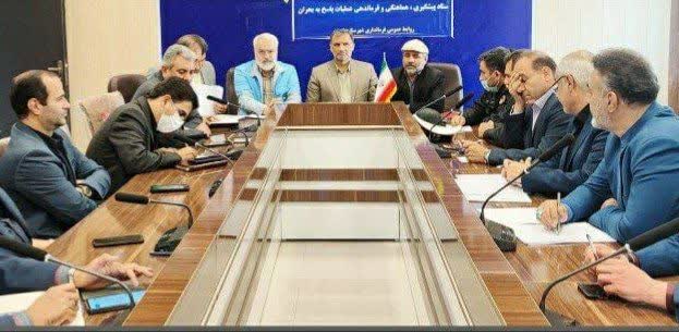 آماده باش ۶۴ اکیپ برق لرستان برای سیل احتمالی