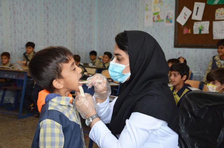 ارائه خدمات رایگان دندانپزشکی به دانش آموزان ابتدایی خرم آباد+تصاویر