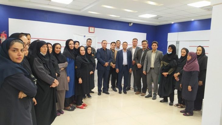 تجلیل از کارکنان مرکز پاسخگویی ۱۱۸ مخابرات منطقه لرستان+تصاویر