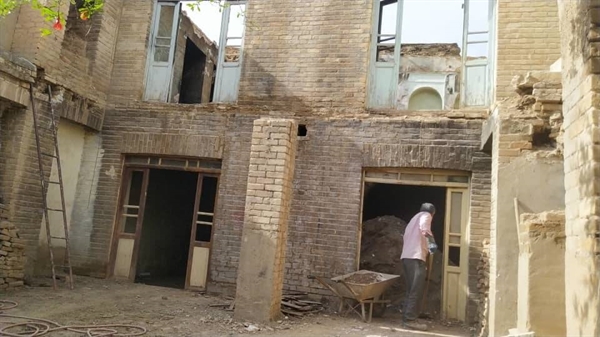آغاز مرمت خانه تاریخی «گلشن» خرم آباد