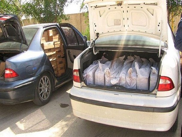 توقیف ۲دستگاه خودرو حامل کالای قاچاق در خرم آباد